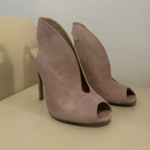 6.5W Pink Open Toe Heels
